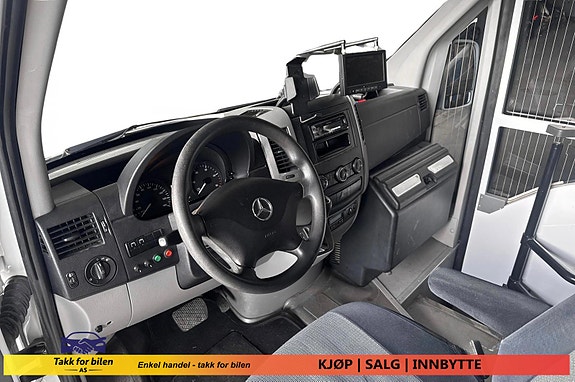Mercedes-Benz Sprinter 519 CDI 9 of 12