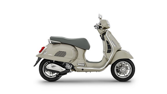 Vespa GTS 310 PÅ LAGER! 4 of 13