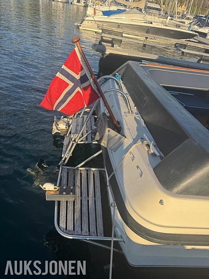 Draco 24 Styling båt med rep objekt Mercruiser 200 hk motor - ingen minstepris 14 of 18