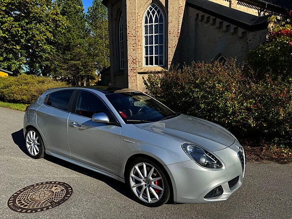 Alfa Romeo Giulietta 29 of 30