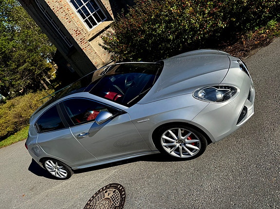 Alfa Romeo Giulietta 30 of 30