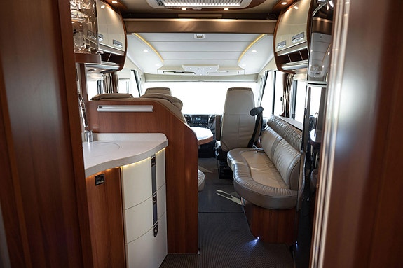 Carthago Chic S-Plus I64XL QB Toppmodell I Lav km. I Velholdt 14 of 30