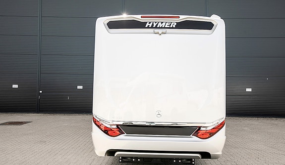 Hymer BML-I 890 |  Alde vannbåren varme | Dobbeltseng | 9 tr. automatgir | Separat dusj/toalett 3 of 30