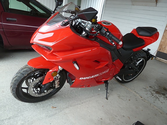 Ducati WUXI Dk, (Ducati clone) 2 of 8