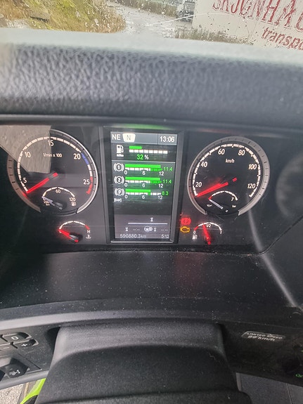 Scania P320 7 of 10