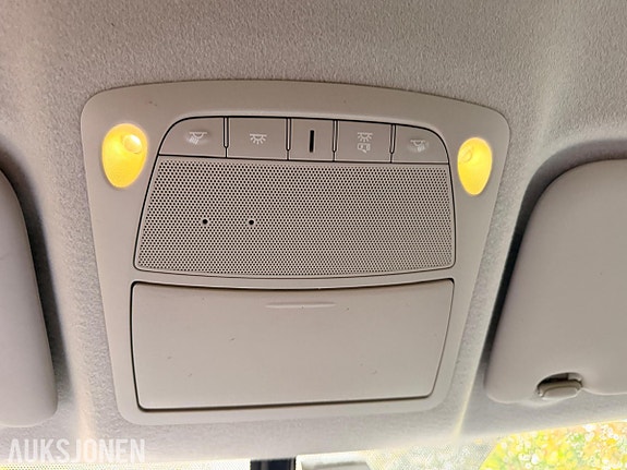 Nissan Leaf 27 of 30