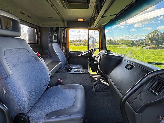 Volvo FL 250 28 of 30