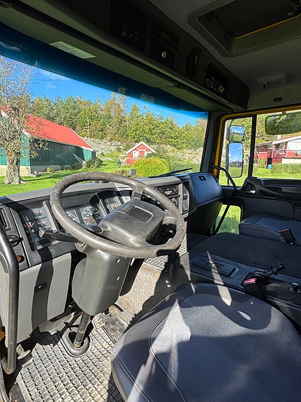 Volvo FL 250 25 of 30