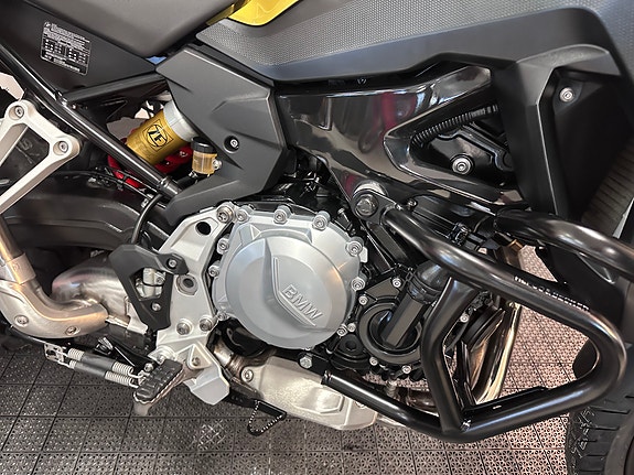 BMW F 750 GS *** NYE DEKK * ALLE VESKER * SERVICE/GARANTI *** 21 of 30