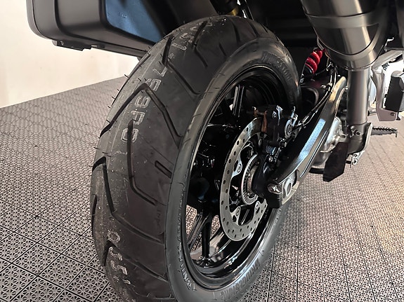 BMW F 750 GS *** NYE DEKK * ALLE VESKER * SERVICE/GARANTI *** 18 of 30