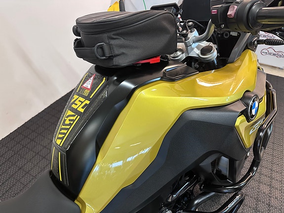 BMW F 750 GS *** NYE DEKK * ALLE VESKER * SERVICE/GARANTI *** 27 of 30