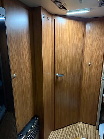 Adria Adora 563PT 27 of 29