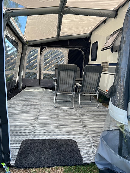 Adria Adora 563PT 7 of 29
