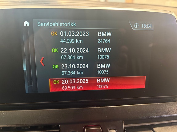 BMW 225xe 15 of 16