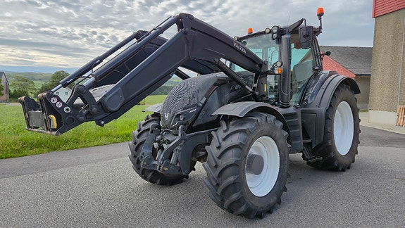 Valtra 254 Versu 2 of 22