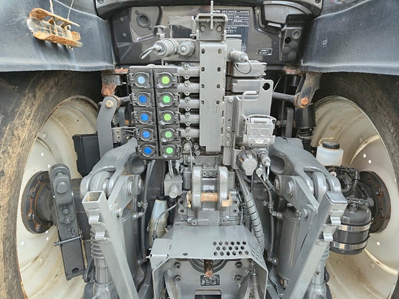 Valtra 254 Versu 13 of 22