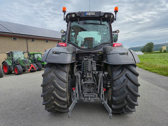 Valtra 254 Versu 11 of 22