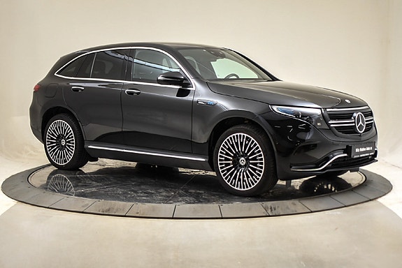 Mercedes-Benz EQC400 2 of 30