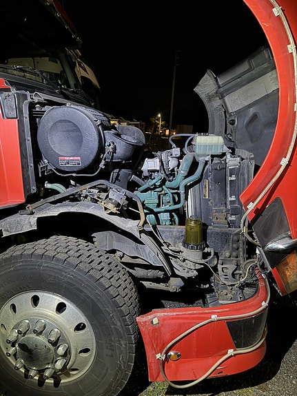 Volvo Coca-Cola show truck 16 of 19