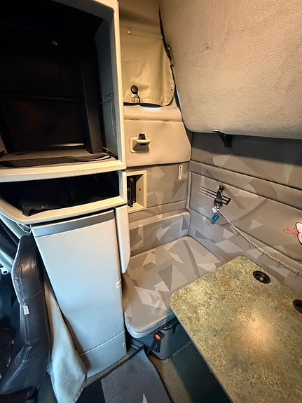 Volvo Coca-Cola show truck 8 of 19
