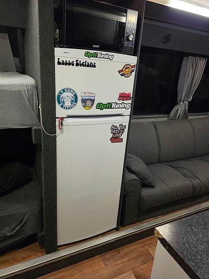 Volvo B10M 16 of 21