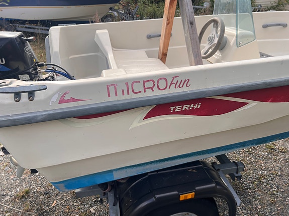 Terhi Micro Fun båt m/motor 3 of 13