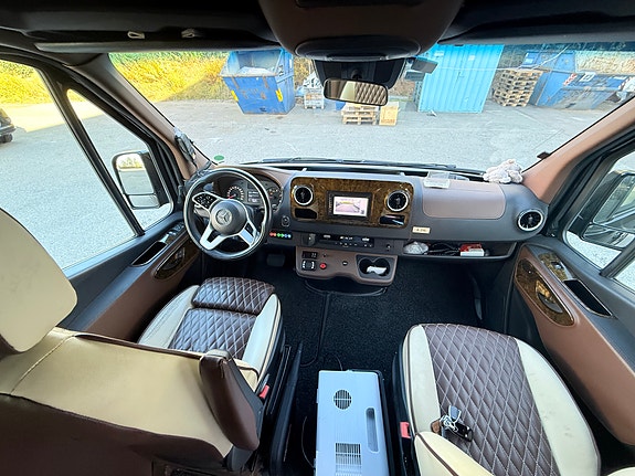 Mercedes-Benz Mercedes-Benz Sprinter VIP V6 190 HK | 2019 | Eksklusivt interiør | Automat | 17 of 25