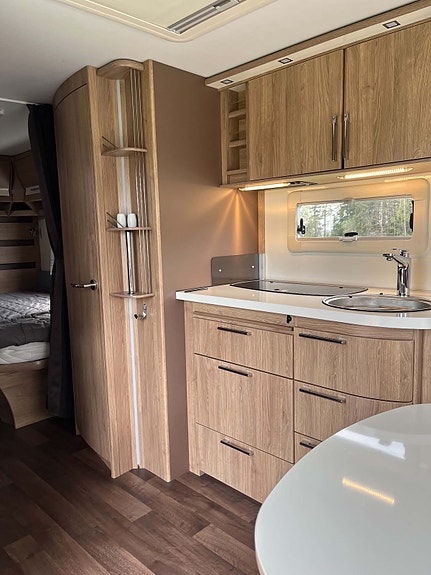 KABE Classic 560 GLE KS B14 m/Mover 7 of 13