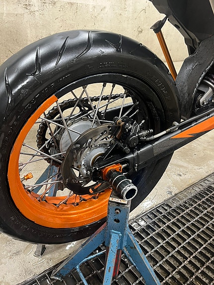 KTM 125 EXC 11 of 22