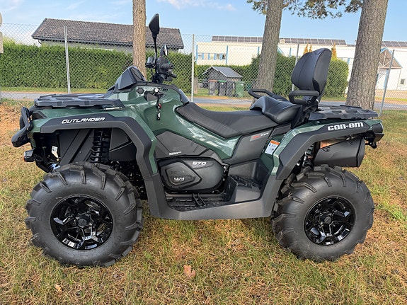 Can-Am Outlander Max XU+ 570 2 of 16