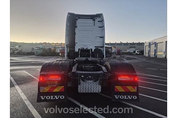 Volvo FH 6 of 13