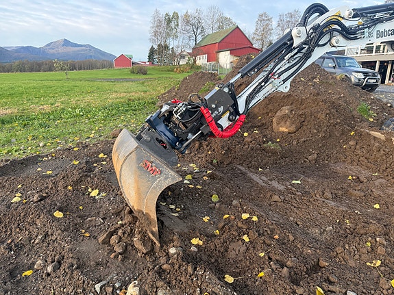 Bobcat E27 med mye utstyr 6 of 13