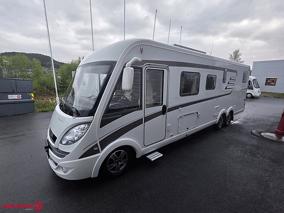 Hymer B 778 PL // Hydrauliske støttelabber // Hengerfeste //Alde //3,0 L 3 of 30