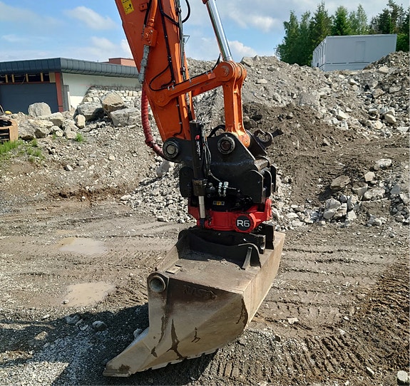 Hitachi Zx225 usrlc-6 11 of 25