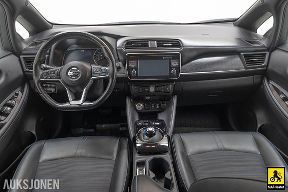 Nissan Leaf 29 of 30