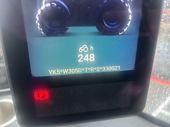 Valtra Q305 19 of 19