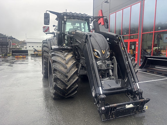 Valtra Q305 12 of 19