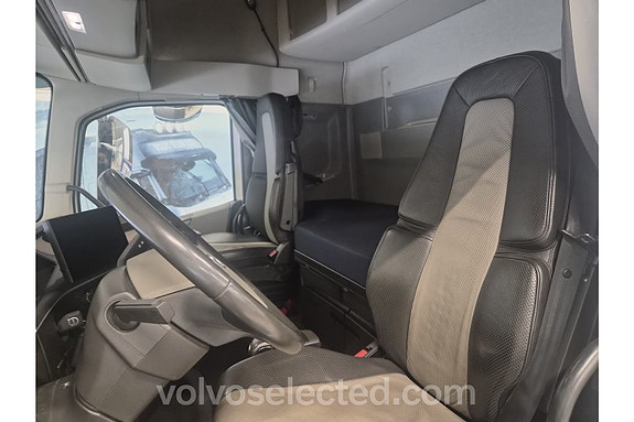 Volvo FH 11 of 24