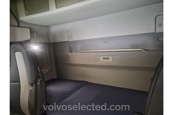 Volvo FH 18 of 24
