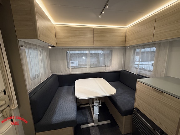 Adria Altea 492 LU 7 of 20
