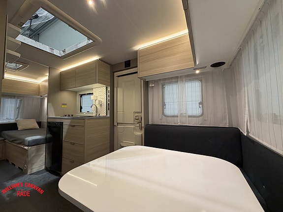 Adria Altea 492 LU 9 of 20