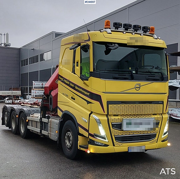 Volvo FH540 8x4 Tridem m/ 35 t/m Hiab kran og 20T multilift krok 2 of 16
