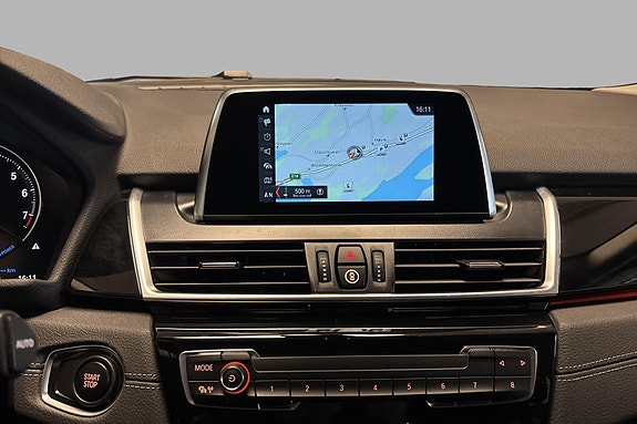 BMW 225xe 17 of 22