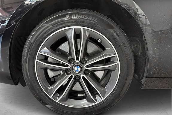 BMW 225xe 22 of 22