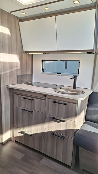 KABE ESTATE 560 GLE - Mover -Alde - Takmontert markise 17 of 30