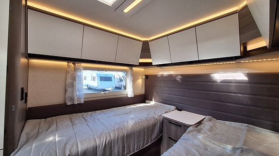 KABE ESTATE 560 GLE - Mover -Alde - Takmontert markise 24 of 30