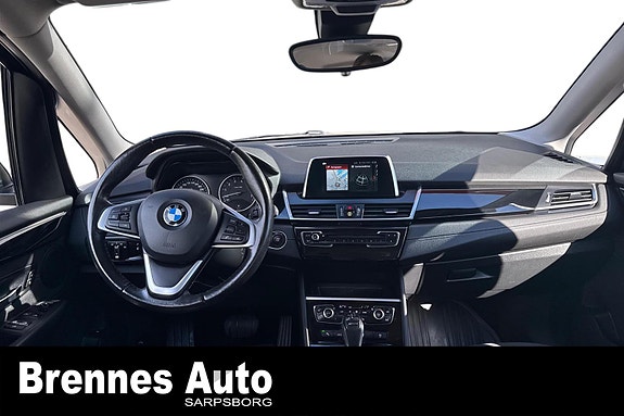 BMW 225xe 13 of 20