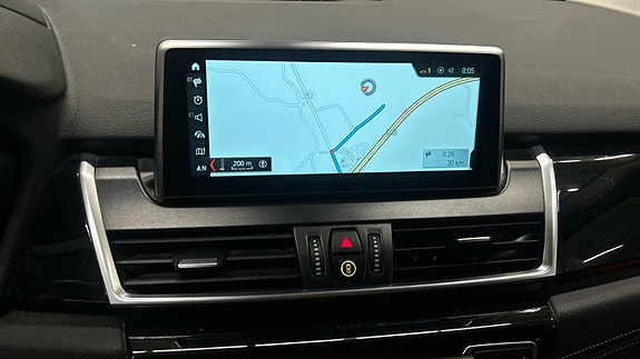 BMW 225xe 7 of 15
