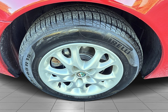 Alfa Romeo 156 17 of 17