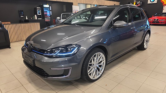Volkswagen e-Golf VII